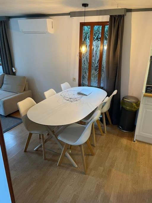 Gezellig Chalet Op De Prachtige Veluwe Putten Zewnętrze zdjęcie